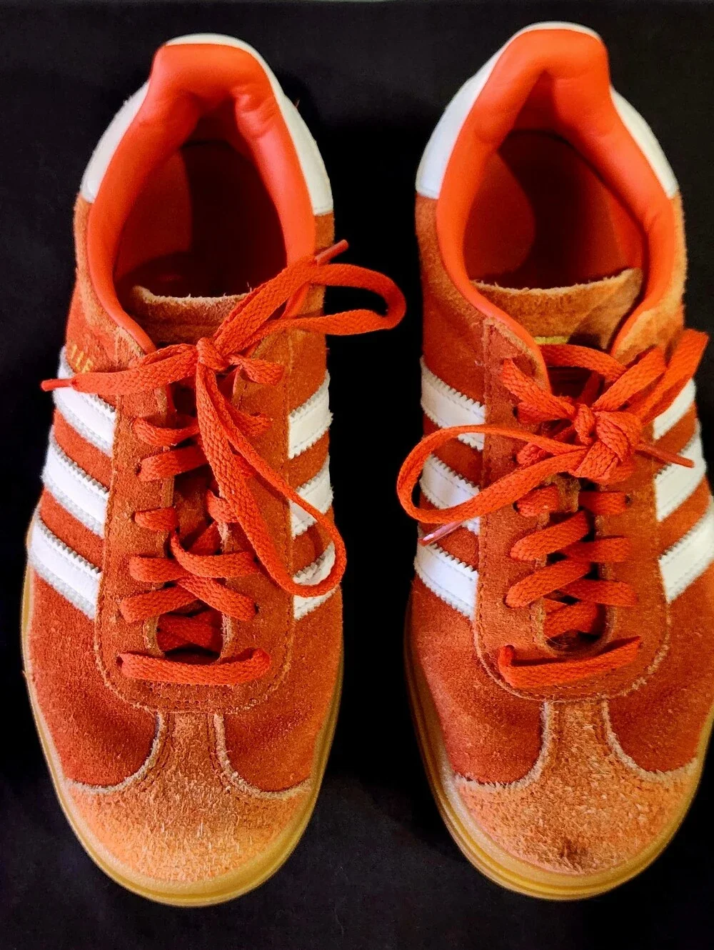 Adidas Gazelle | Collegiate Orange Gum | Retro-inspired | U.S. Big Kids 6